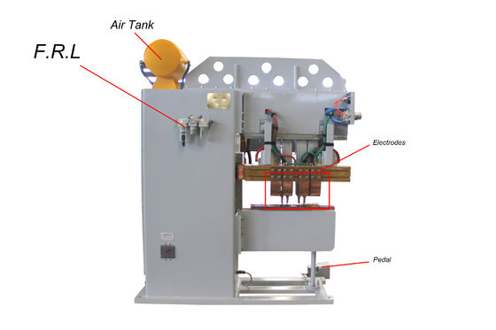 Sheet Metal 3500N 415V Multi Head Spot Welding Machine Disetujui oleh CE