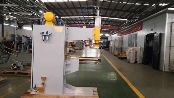 50HZ 3.5KN Lembar Logam CNC Spot Mesin Pengelasan Meja dioperasikan