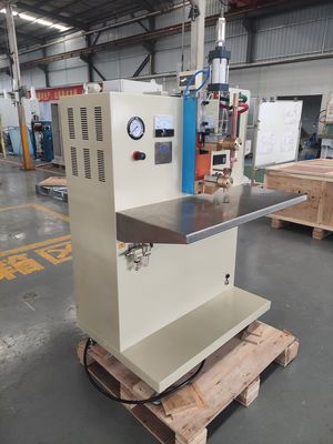 Cnc Capacitance Discharge Nut Capacitor Spot Welder Untuk Komponen Elektronik