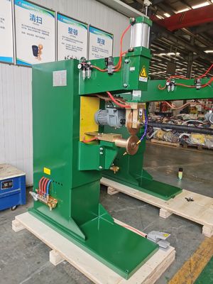 Tangki air Tipe horisontal Longitudinal Seam Welder Side Seam Welding Machine