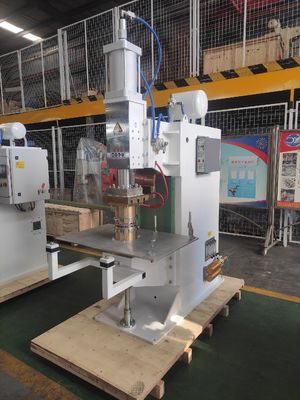 Foot Press Dc Multi Head Spot Welding Machine Pendingin air 160Kva Transformer